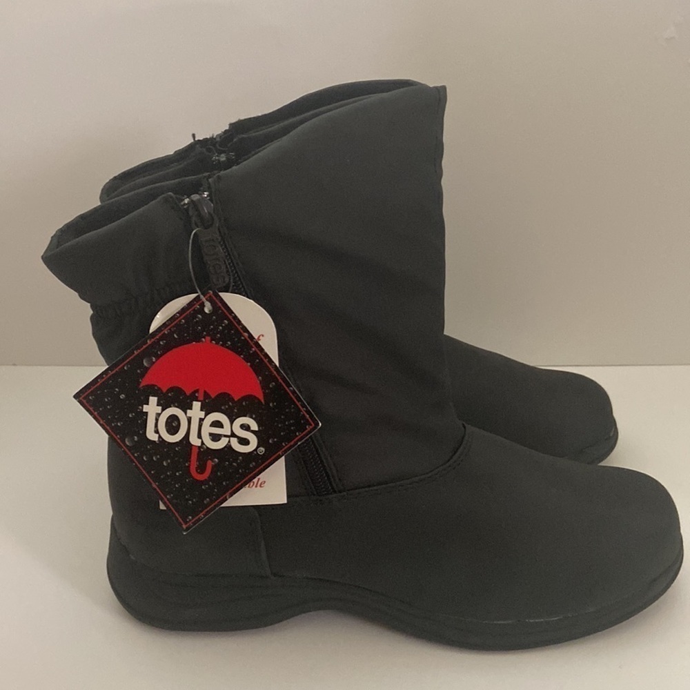 NWT Women waterproof Totes boots size 11 - Picture 2 of 5
